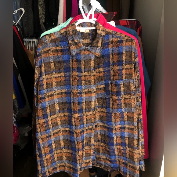 I lost a lot of weight so I need a change of wardrobe/ never worn - Picture 1 of 3